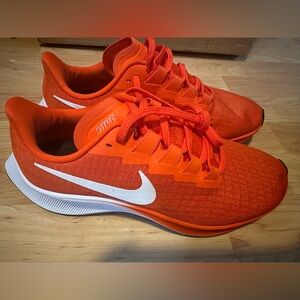 Nike Women’s Air Zoom Pegasus 37 TB Running Shoes Orange size 8